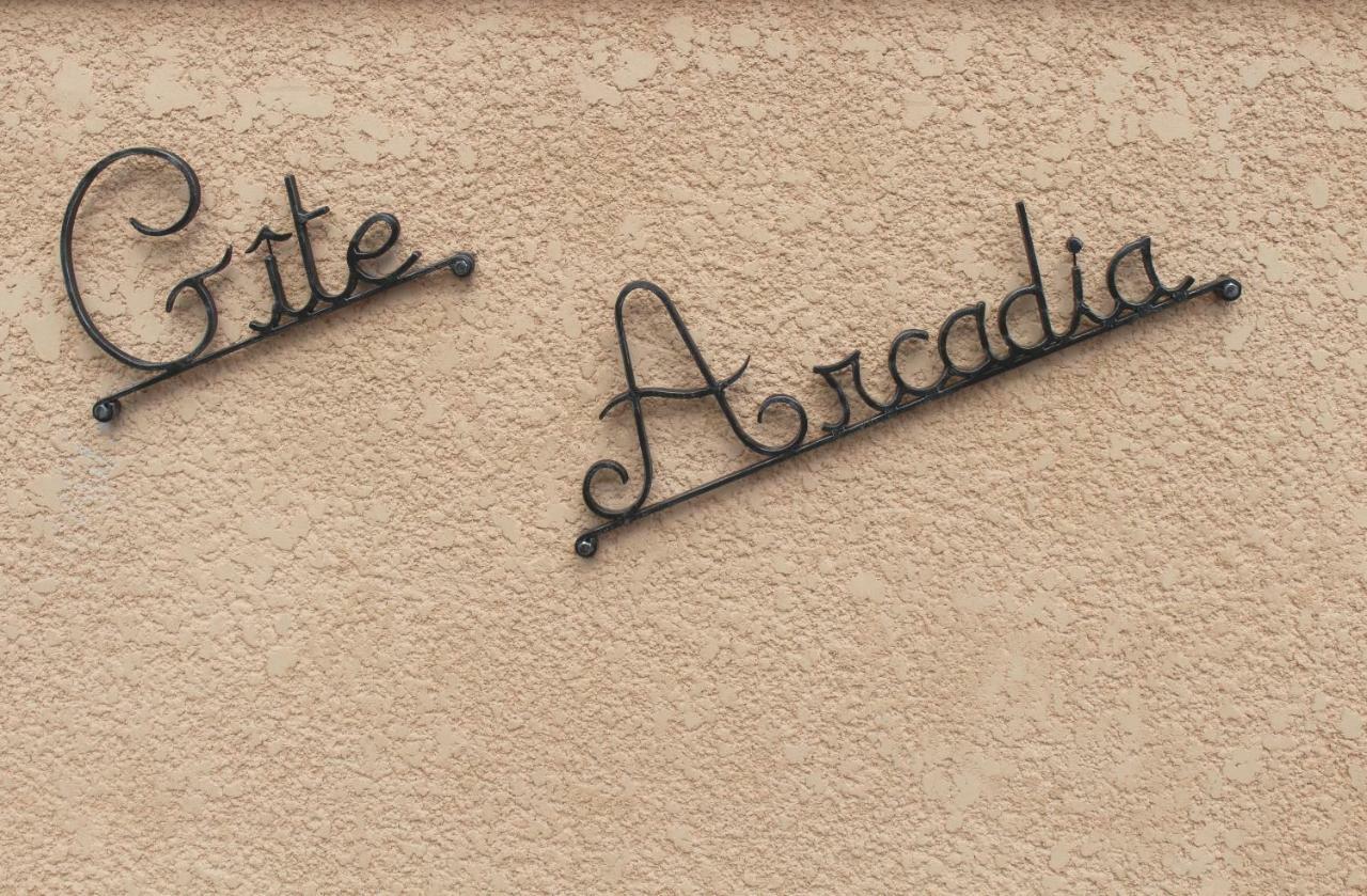 Gite ARCADIA Saint-Ambroix Esterno foto